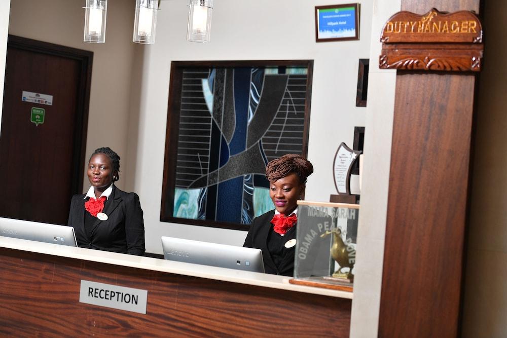 Hillpark Hotel Nairobi Buitenkant foto