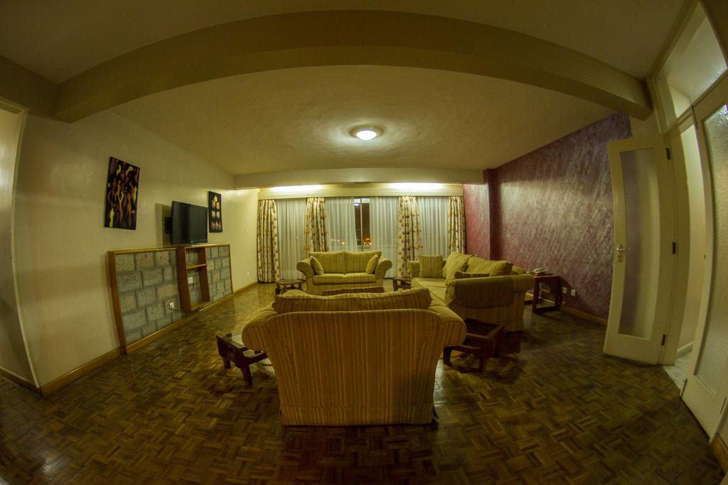 Hillpark Hotel Nairobi Buitenkant foto